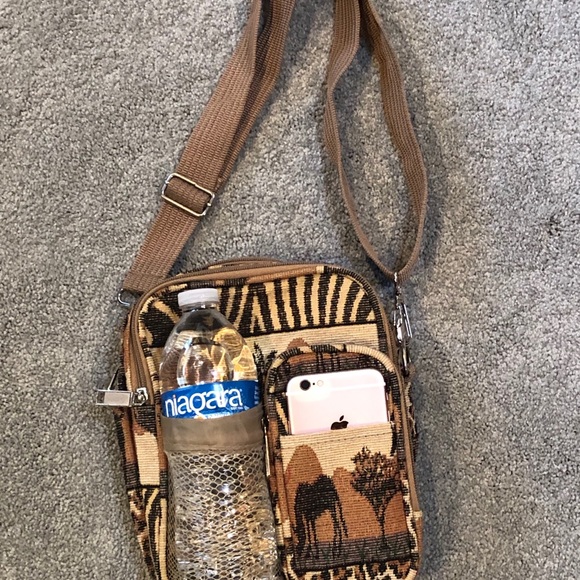 Animal print purse - Picture 4 of 8